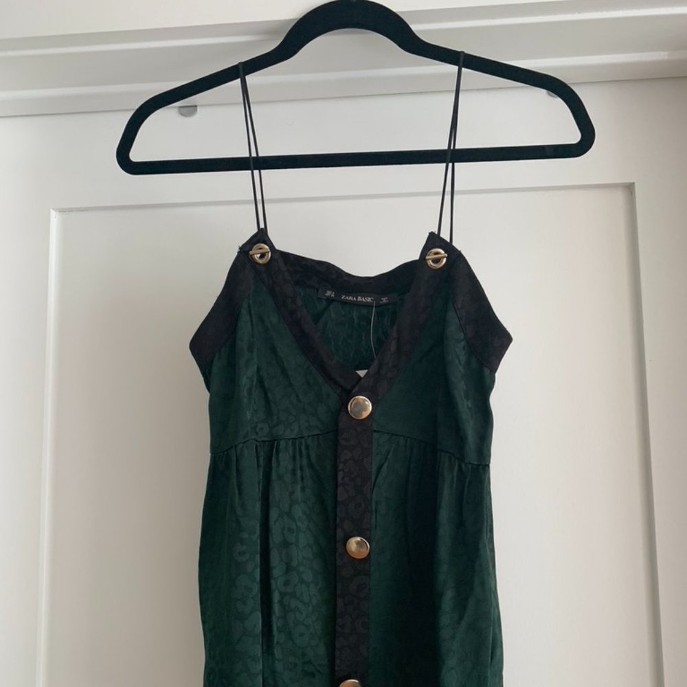 NWT Zara Green and Black Leopard Print Top